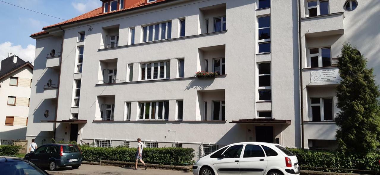 Hostel Zakatek Ulica Grunwaldzka Bielsko-Biała Extérieur photo